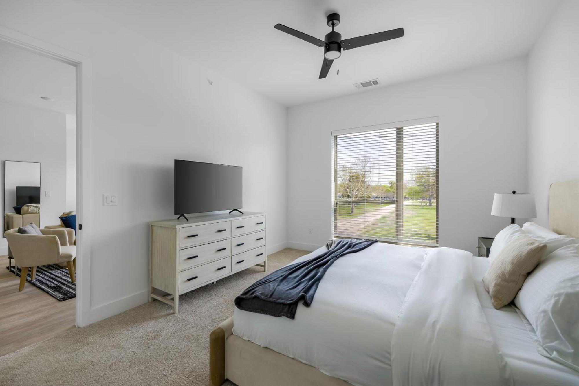 Railyard Apartments By Barsala Denton Room photo