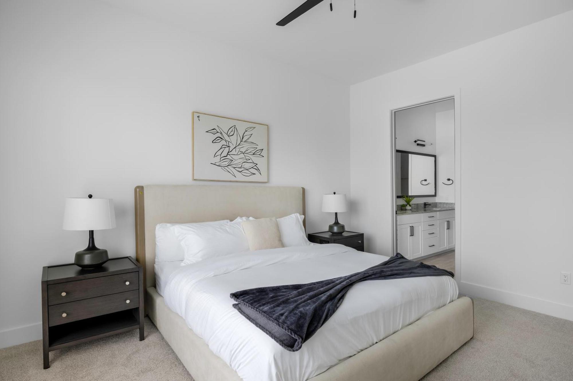 Railyard Apartments By Barsala Denton Room photo